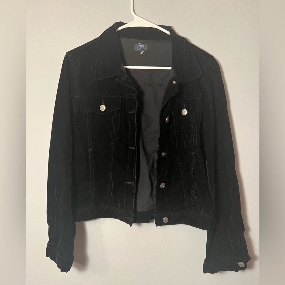 Velvet button up jacket with collar black